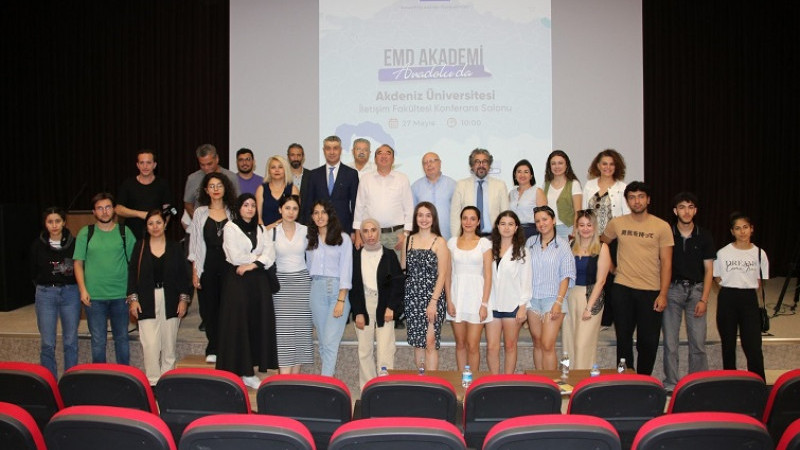 Akdeniz İletişim Fakültesi’nde Ekonomi Muhabirleri seminer verdi