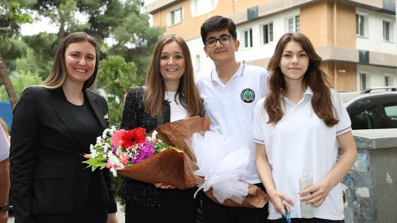 BAŞKAN DURBAY'DAN ŞEHZADELERİN GENÇLERİNE NUTUK HEDİYESİ