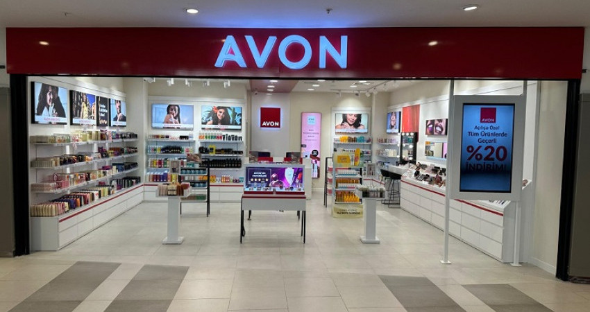 Avon İstanbul’daki 16’ncı satış noktasını Maltepe Park AVM’de hizmete açtı