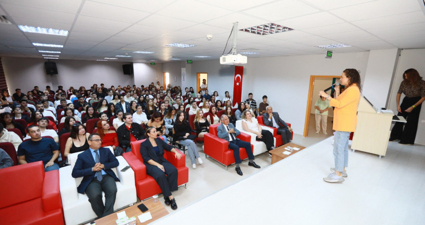 Başkan Sengel’den KYK’ya çağrı: Yurt için iki arazimizi tahsis etmeye hazırız!