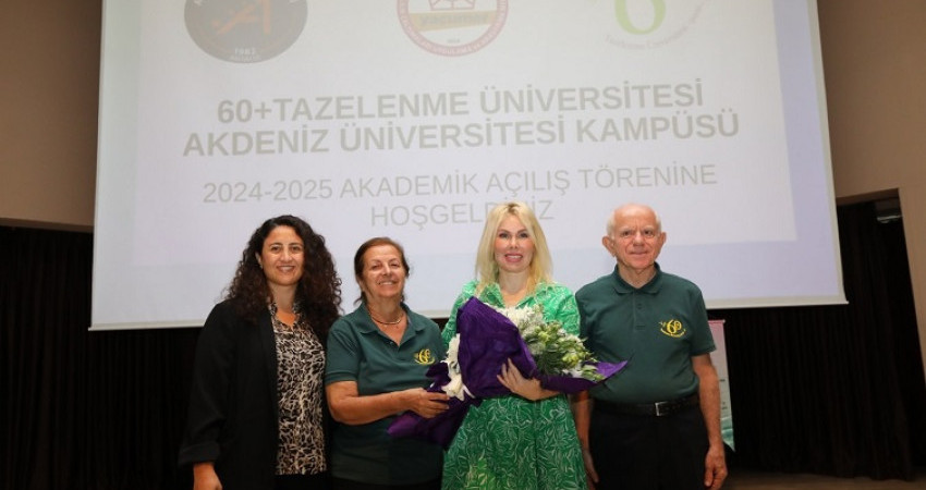 Tazelenme Üniversitesi’nde ilk ders Rektör Prof. Dr. Özlenen Özkan’dan