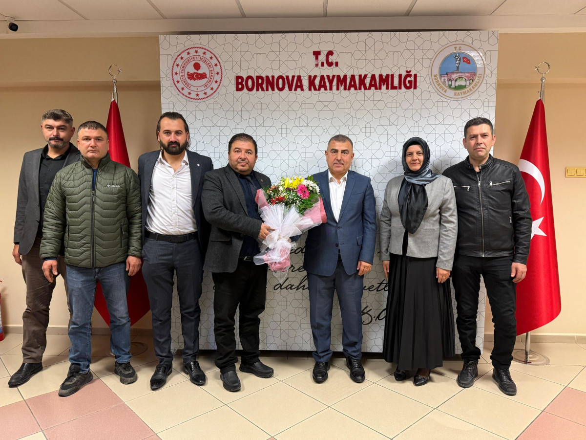 Balıkesirliler Derneği’nden Bornova Kaymakamına Ziyaret