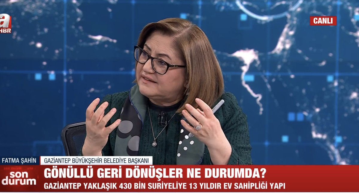 -BAŞKAN ŞAHİN SURİYELİLERİN GERİ DÖNÜŞ FORMÜLÜNÜ ANLATTI