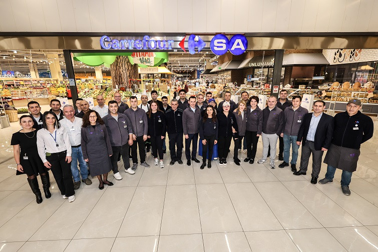 CarrefourSA, 12 Aralık Mağazacılar Günü’nü   15 Bin Çalışanı ile Kutladı