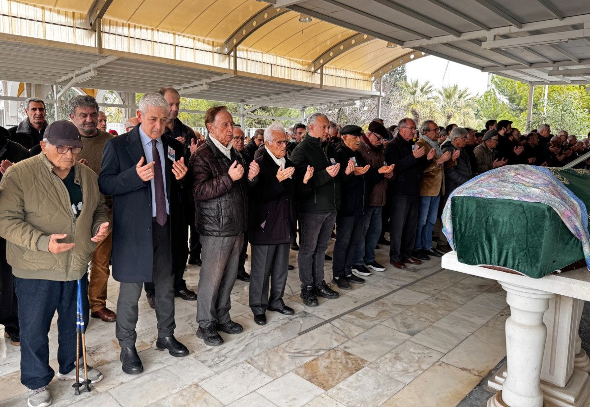 DUAYEN GAZETECİ ÖMÜR OLGUNDEMİR SON YOLCULUĞUNA UĞURLANDI