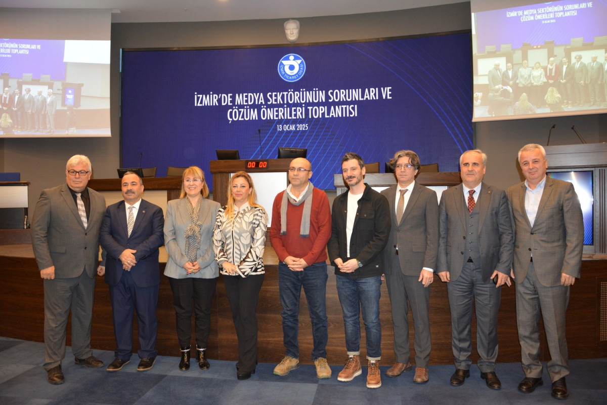 İzmir’de Medya Sektörünün Sorunları ve Çözüm Önerileri Toplantısı düzenlendi