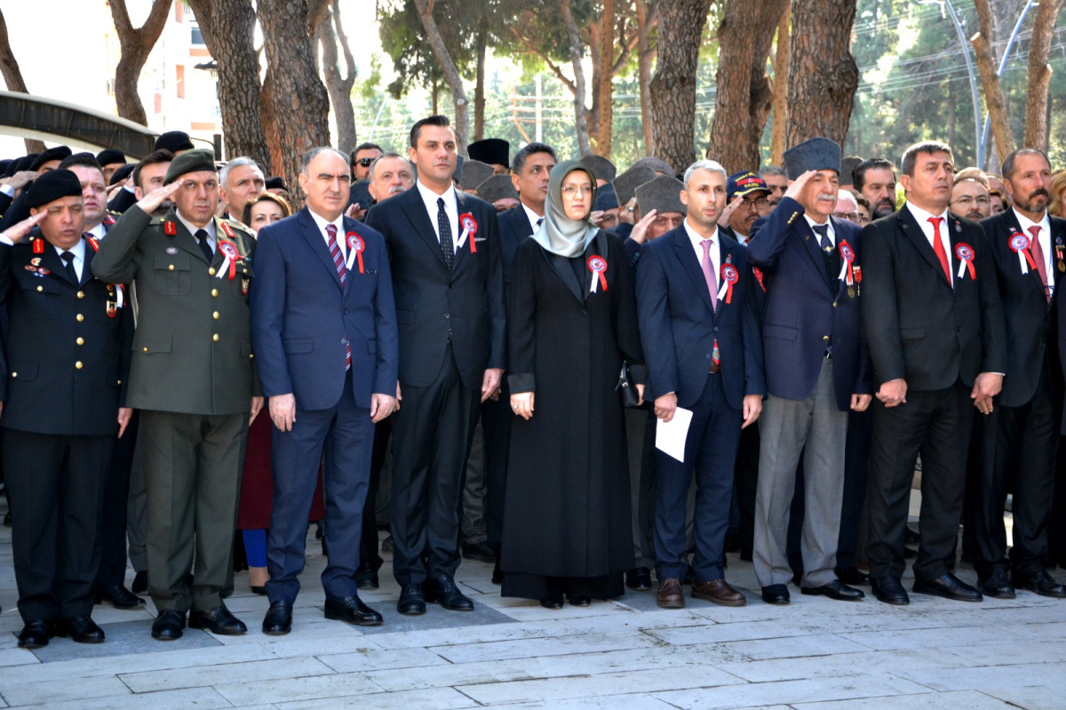 Manisa’da  Çanakkale Zaferi’nin 110. Yıldönümü  anma töreni düzenlendi. 