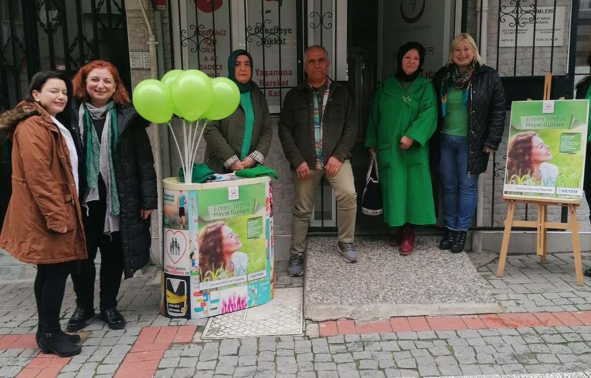 Manisa’da Şehzadeler İlçe Sağlık Müdürlüğü, 11 Nolu Aile Sağlığı Merkezinde stant açtı.