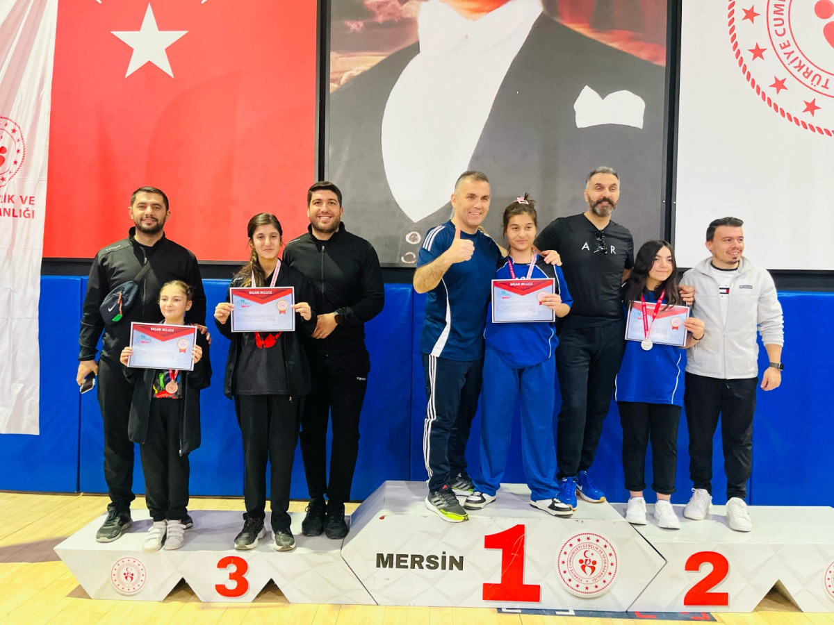 Özel Sporcular Mersin’de Manisa’yı Başarıyla Temsil Etti