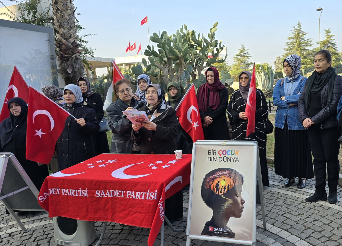 Saadet Kadın Kolları’ndan Bir Çocuk Bin Dünya Resim Sergisi